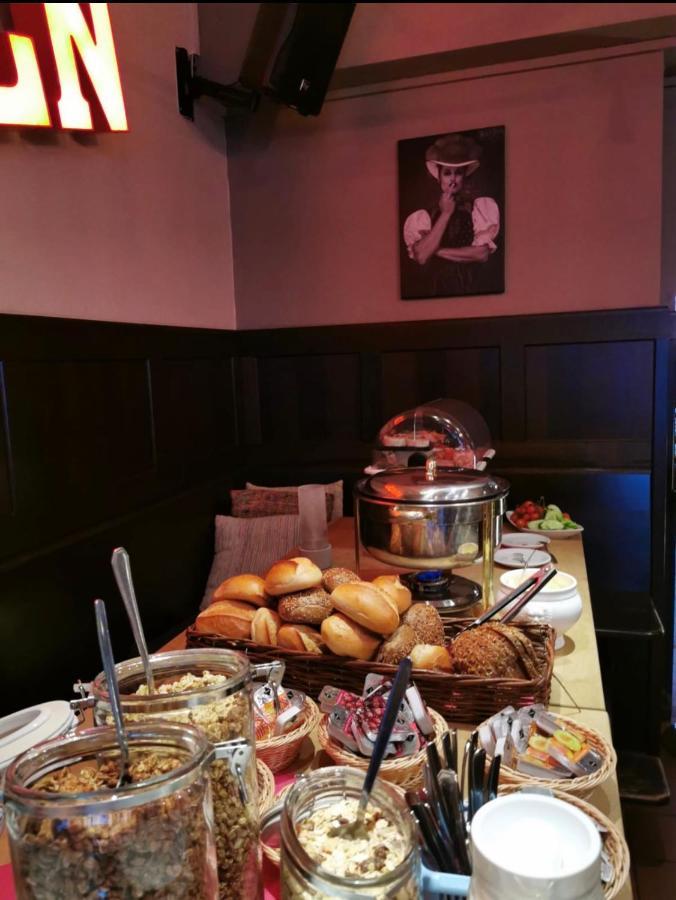Steeps Ihr Brauhaus Und 3* Köln